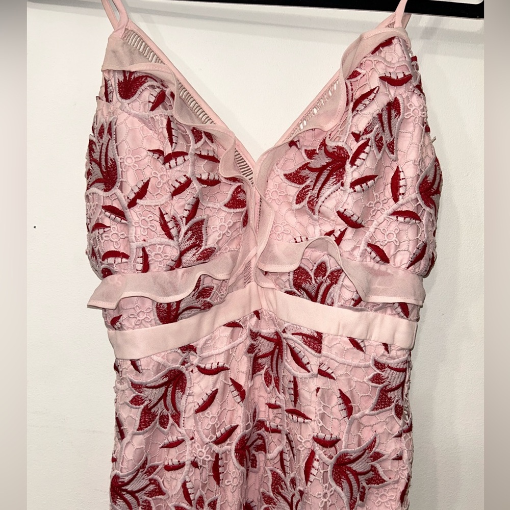 Bardot Coco Lace midi dress in pink with red and pink floral accents size 4 - Picture 8 of 9
